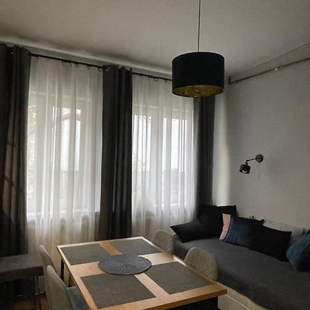 “Apartcalm - Like At Home” - Close To Subway Warsawa Bagian luar foto
