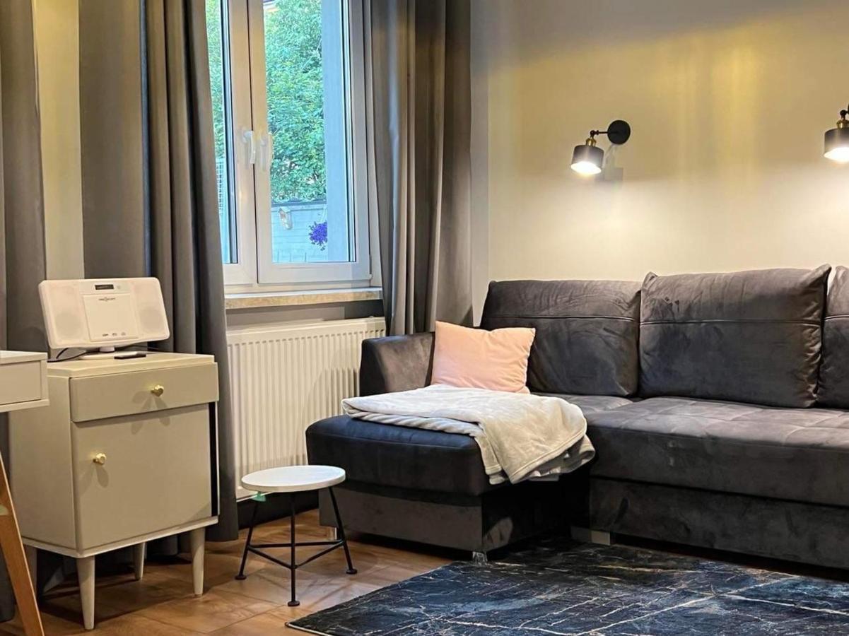 “Apartcalm - Like At Home” - Close To Subway Warsawa Bagian luar foto