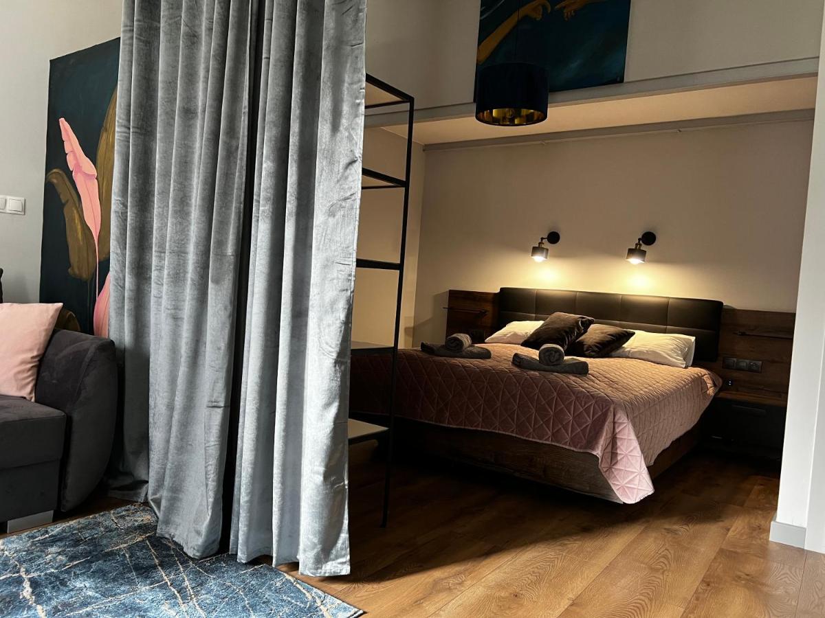 “Apartcalm - Like At Home” - Close To Subway Warsawa Bagian luar foto